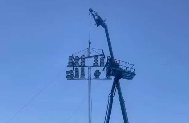 אורות האצטדיון
